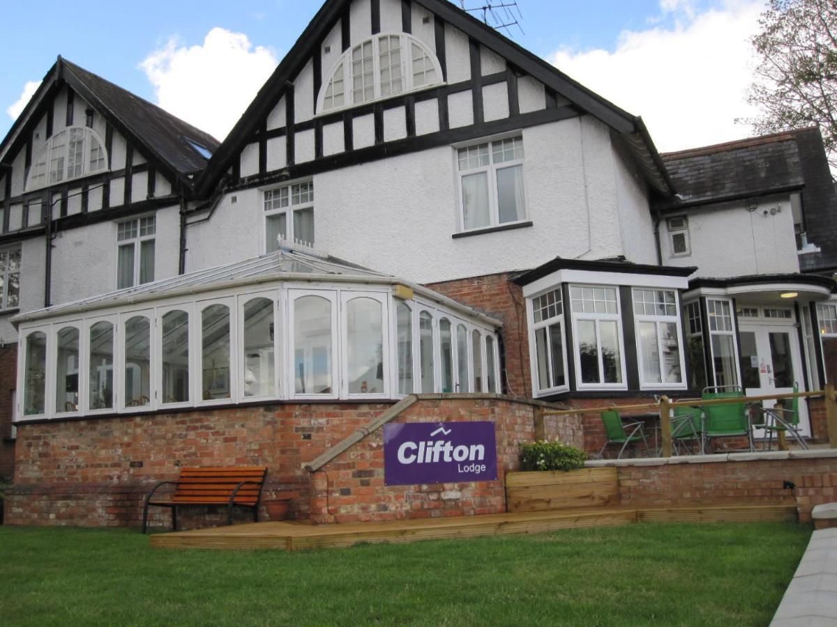 Clifton Lodge Hotel ไฮวิคัมบ์ ภายนอก รูปภาพ